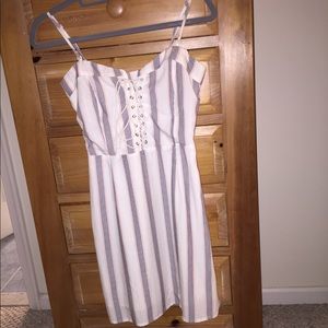 COPY - Front lace up summer dress